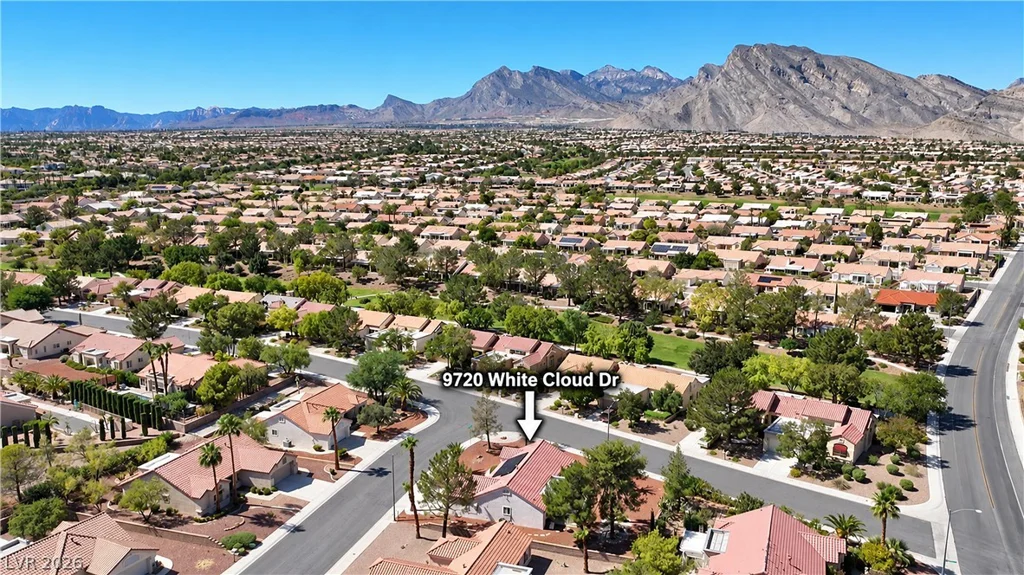 9720 White Cloud, Las Vegas, NV 89134