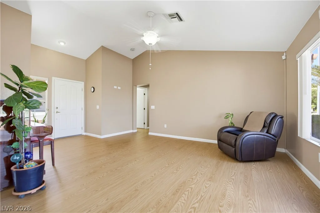 9720 White Cloud, Las Vegas, NV 89134