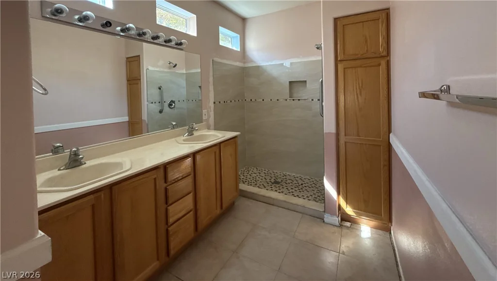 4952 Rivedro, Las Vegas, NV 89135
