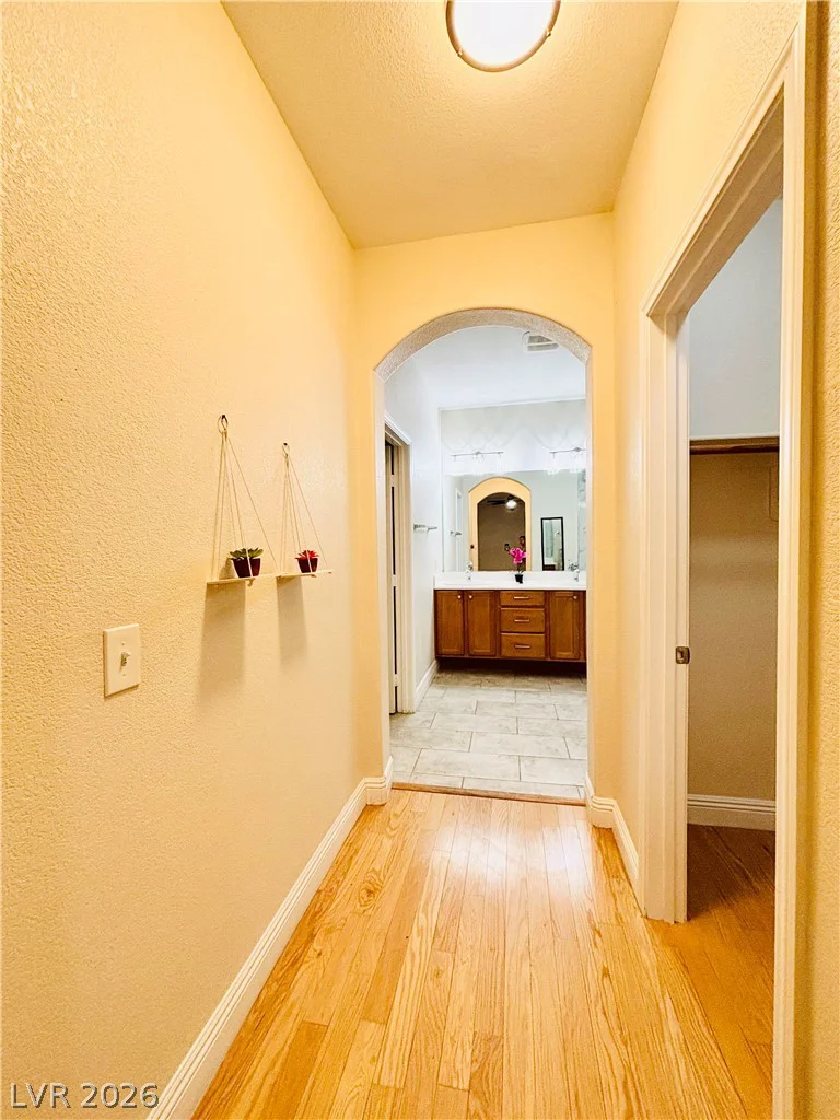 10716 Manchester Park, Las Vegas, NV 89141
