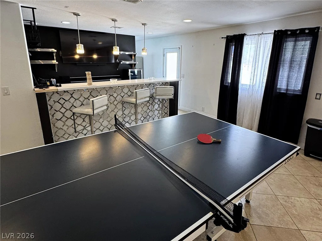 2682 Topaz, Las Vegas, NV 89121