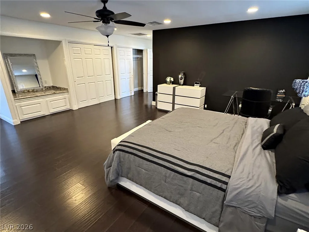 2682 Topaz, Las Vegas, NV 89121