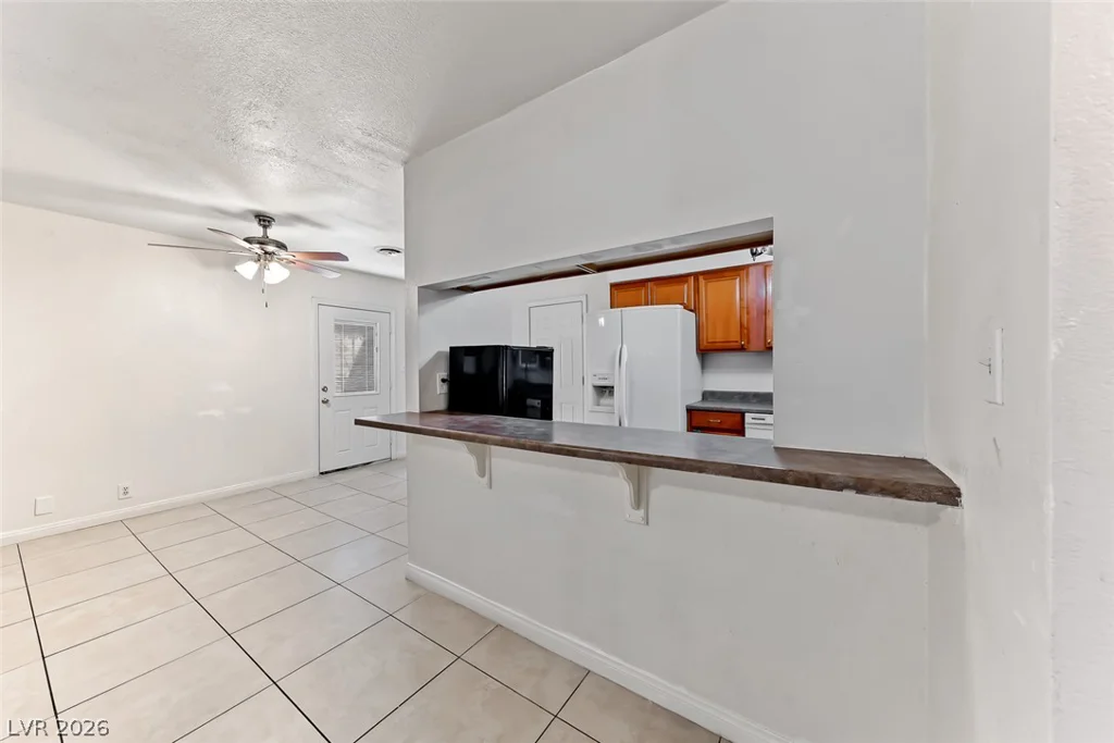 229 Shadow, Las Vegas, NV 89106