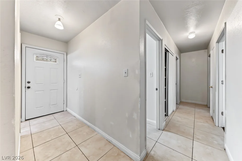 229 Shadow, Las Vegas, NV 89106