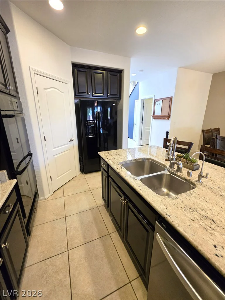 7532 Abby View, Las Vegas, NV 89166
