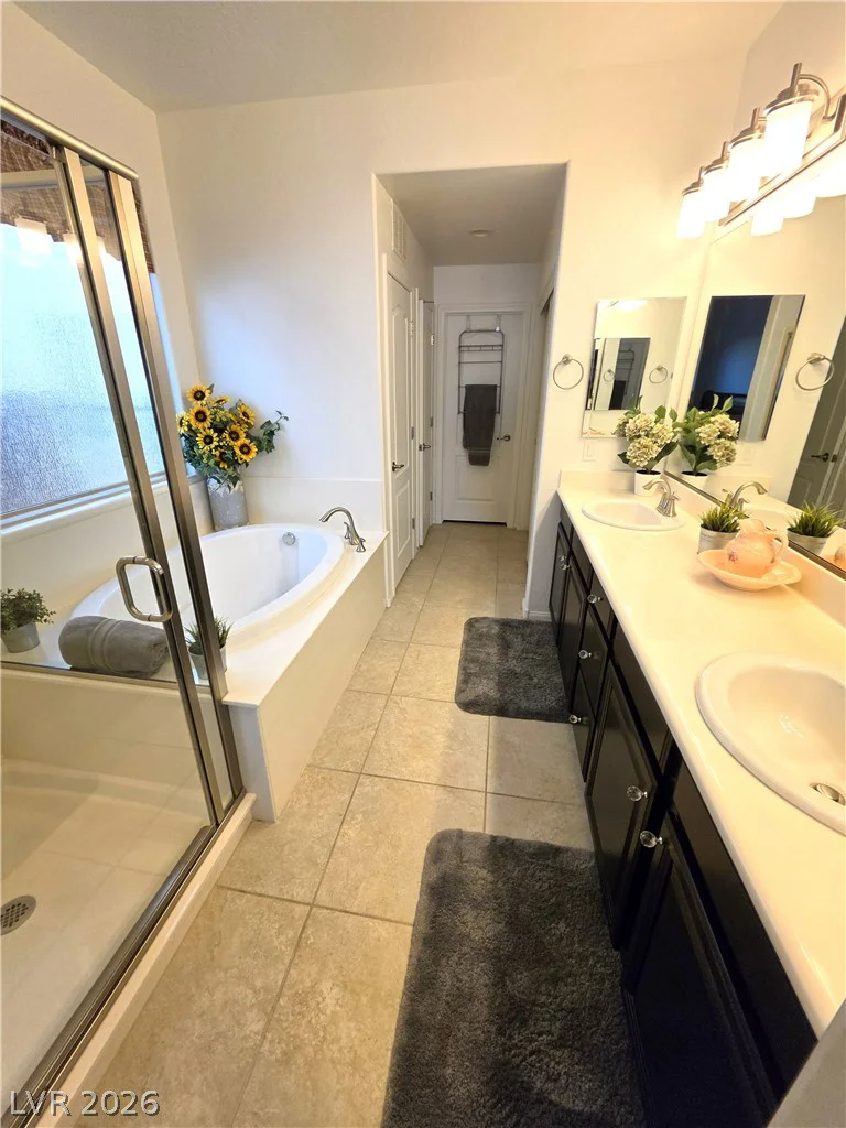 7532 Abby View, Las Vegas, NV 89166