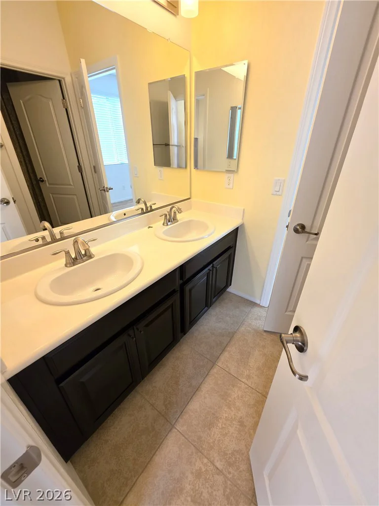 7532 Abby View, Las Vegas, NV 89166