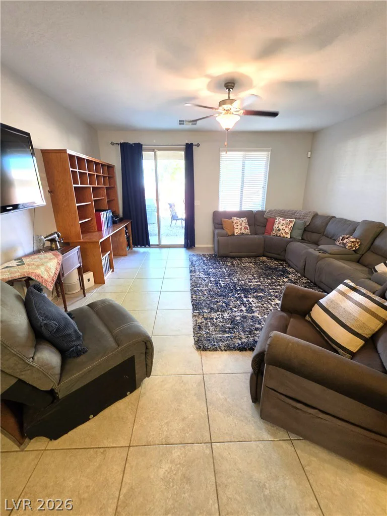 7532 Abby View, Las Vegas, NV 89166