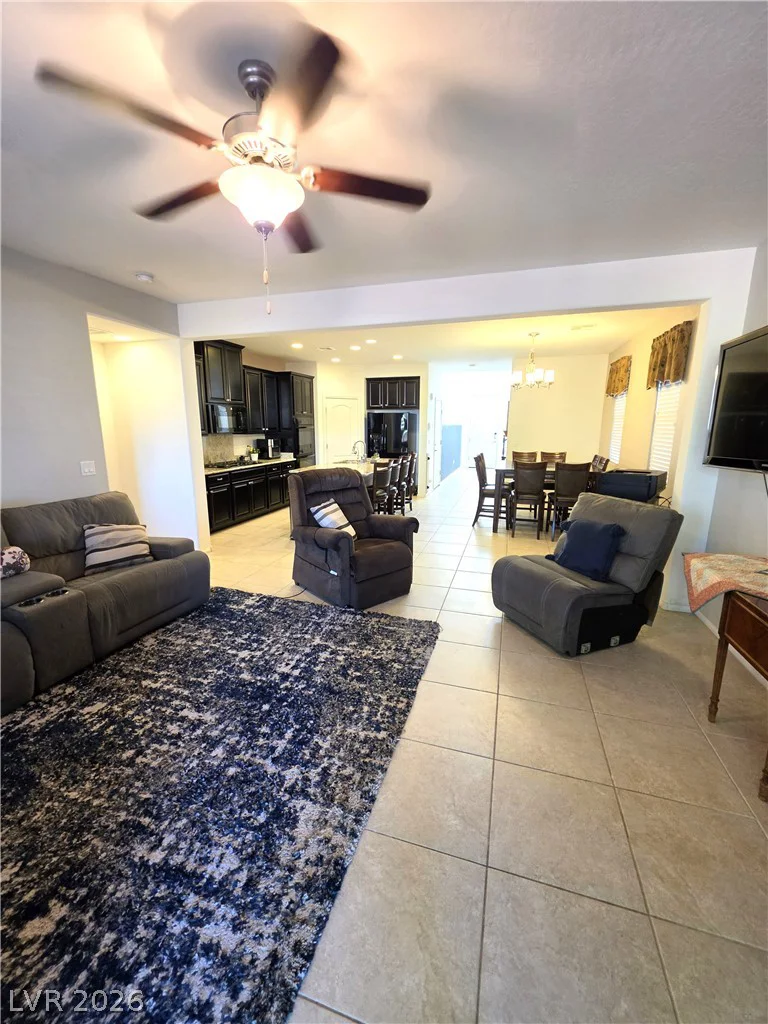 7532 Abby View, Las Vegas, NV 89166