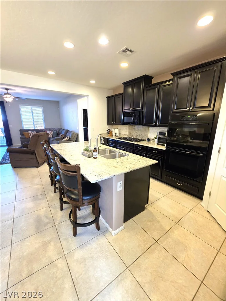 7532 Abby View, Las Vegas, NV 89166
