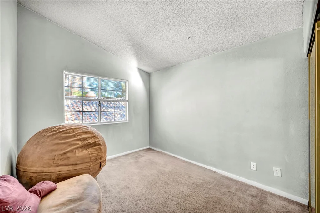 1600 Torrey Pines, Las Vegas, NV 89108
