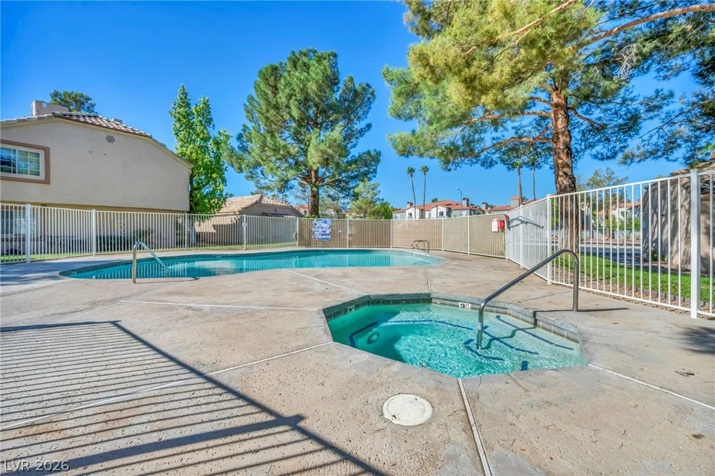 1600 Torrey Pines, Las Vegas, NV 89108