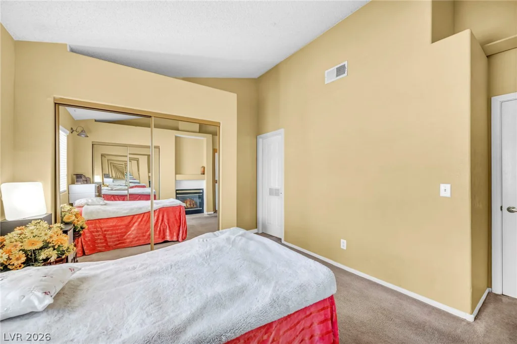 1600 Torrey Pines, Las Vegas, NV 89108