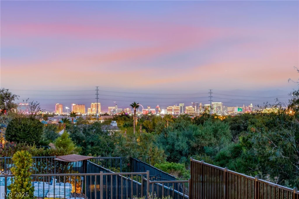 11533 Glowing Sunset, Las Vegas, NV 89135