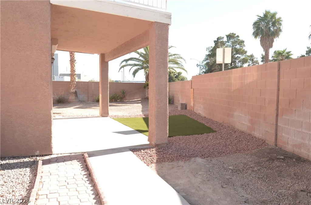 4517 Rockpine, North Las Vegas, NV 89081