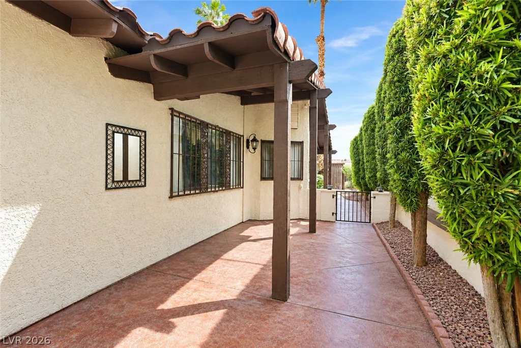 3016 Calle De Laredo, Las Vegas, NV 89102