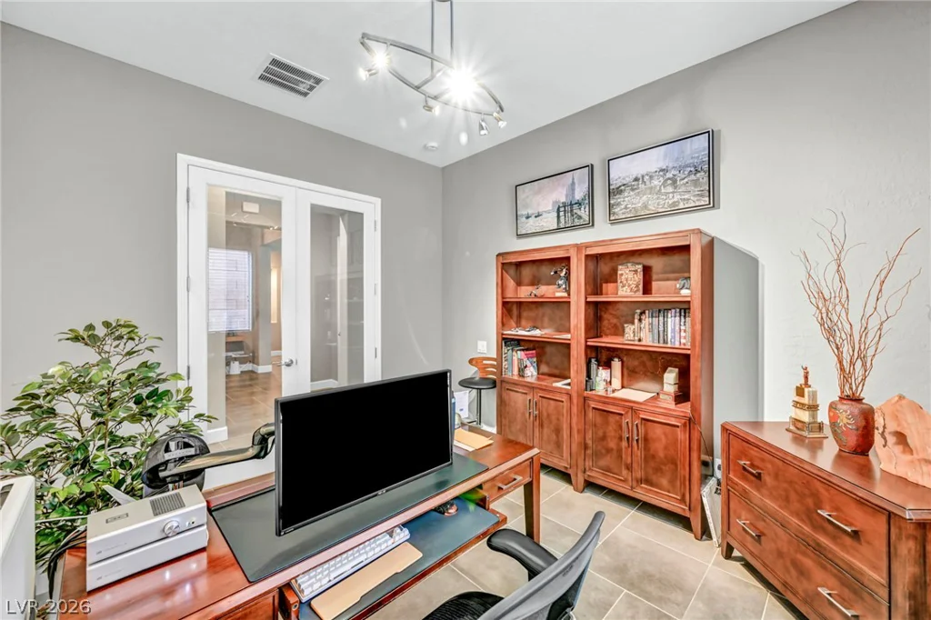 2672 La Boutique, Henderson, NV 89044