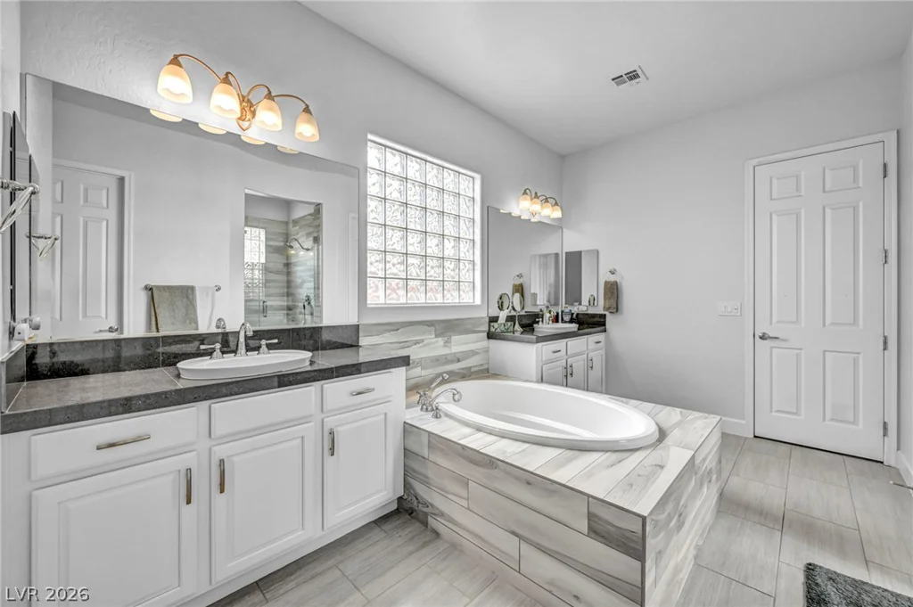 2672 La Boutique, Henderson, NV 89044
