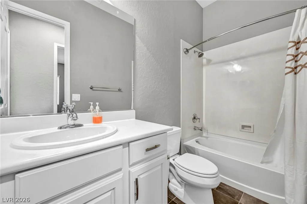 2672 La Boutique, Henderson, NV 89044