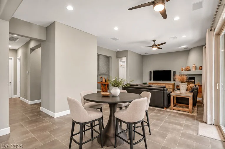 2672 La Boutique, Henderson, NV 89044