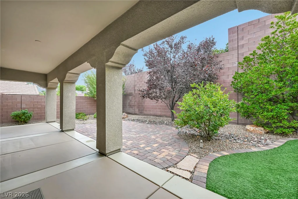 2672 La Boutique, Henderson, NV 89044