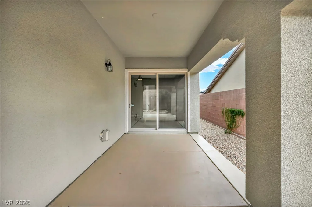 2672 La Boutique, Henderson, NV 89044