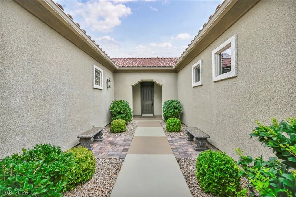 2672 La Boutique, Henderson, NV 89044