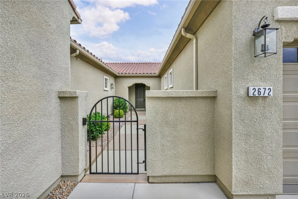 2672 La Boutique, Henderson, NV 89044