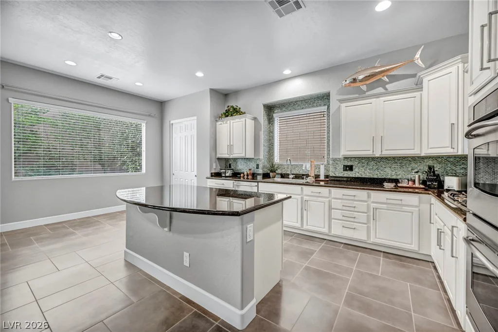 2672 La Boutique, Henderson, NV 89044