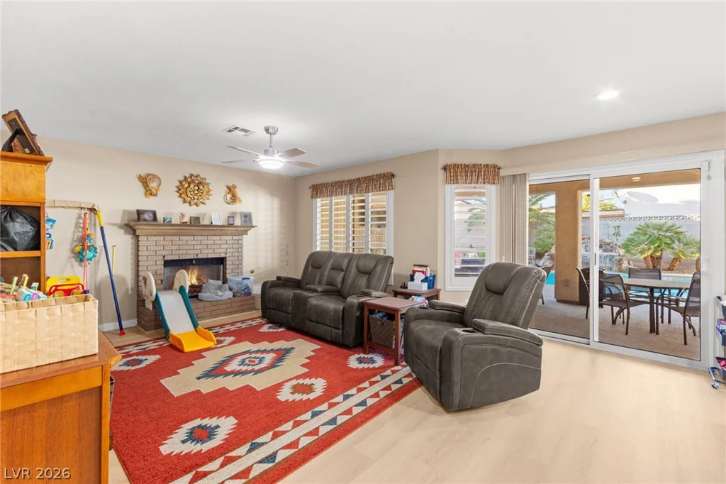 1524 Bright View, Las Vegas, NV 89119