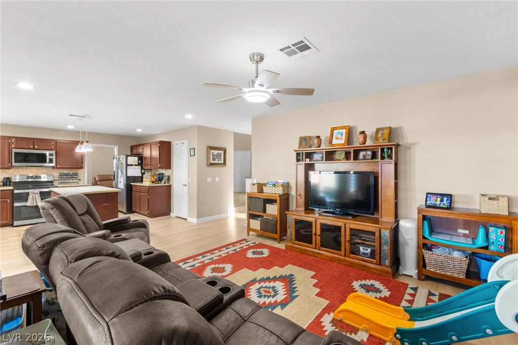 1524 Bright View, Las Vegas, NV 89119