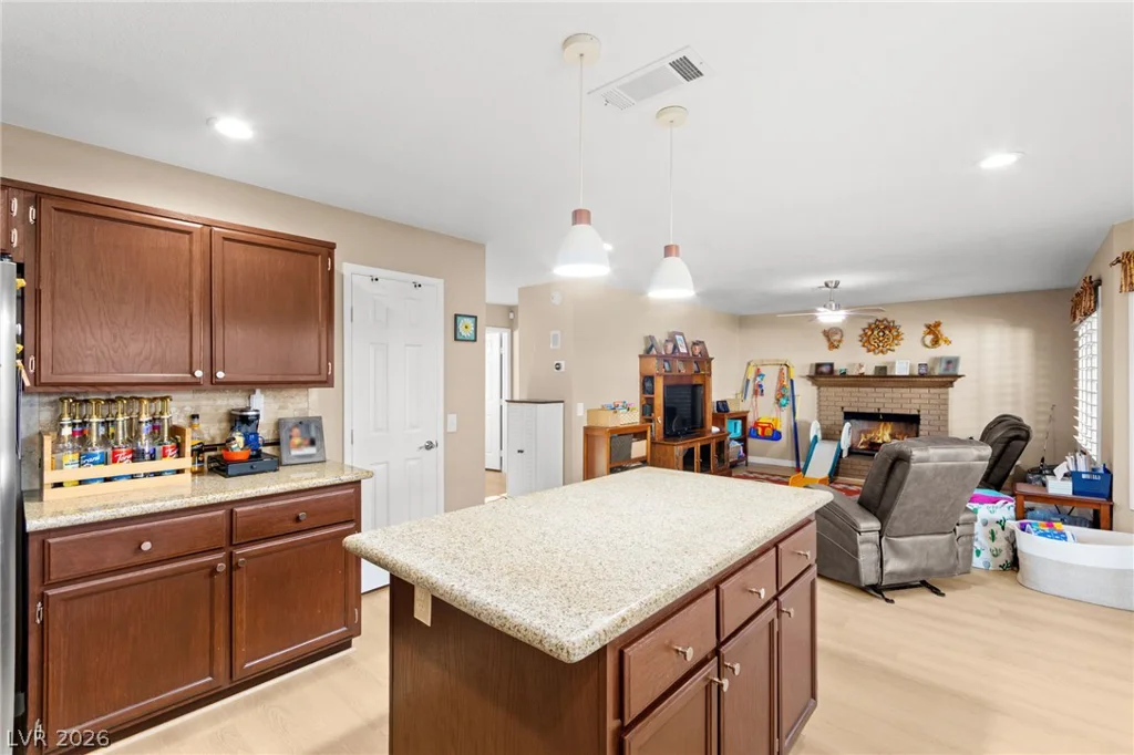 1524 Bright View, Las Vegas, NV 89119