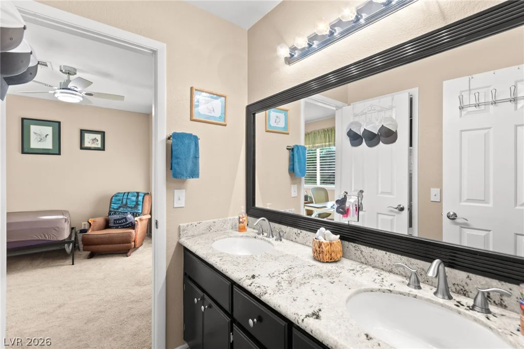 1524 Bright View, Las Vegas, NV 89119
