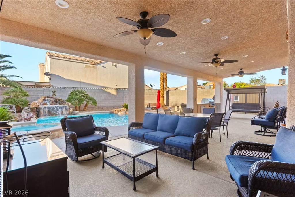 1524 Bright View, Las Vegas, NV 89119