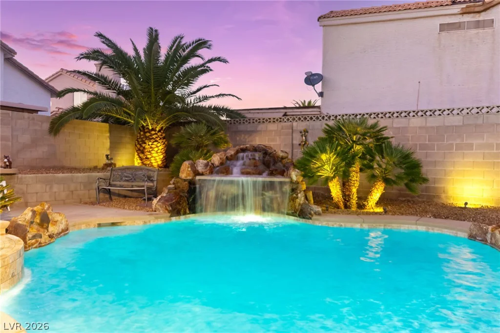 1524 Bright View, Las Vegas, NV 89119