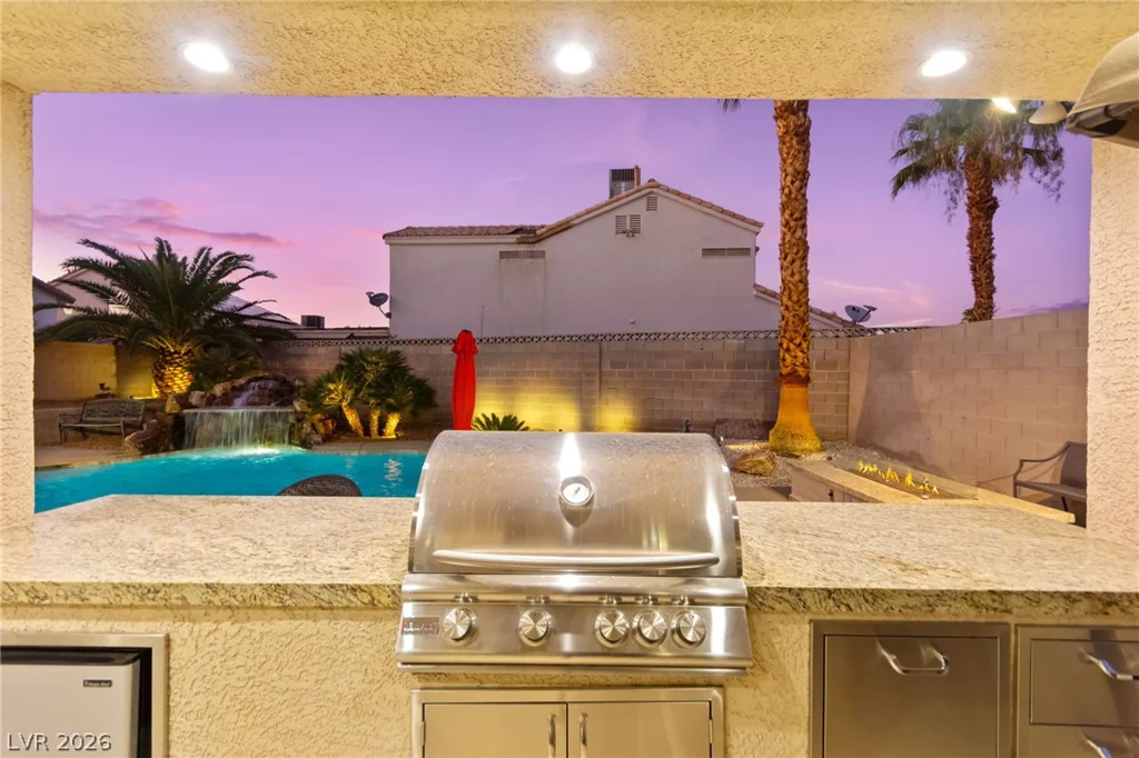 1524 Bright View, Las Vegas, NV 89119