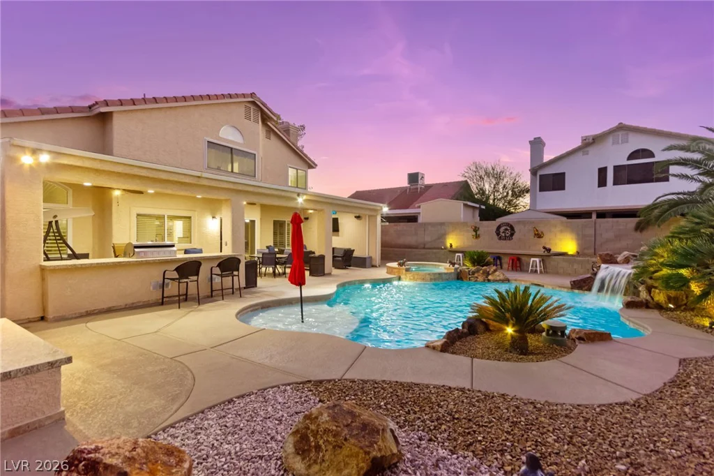 1524 Bright View, Las Vegas, NV 89119