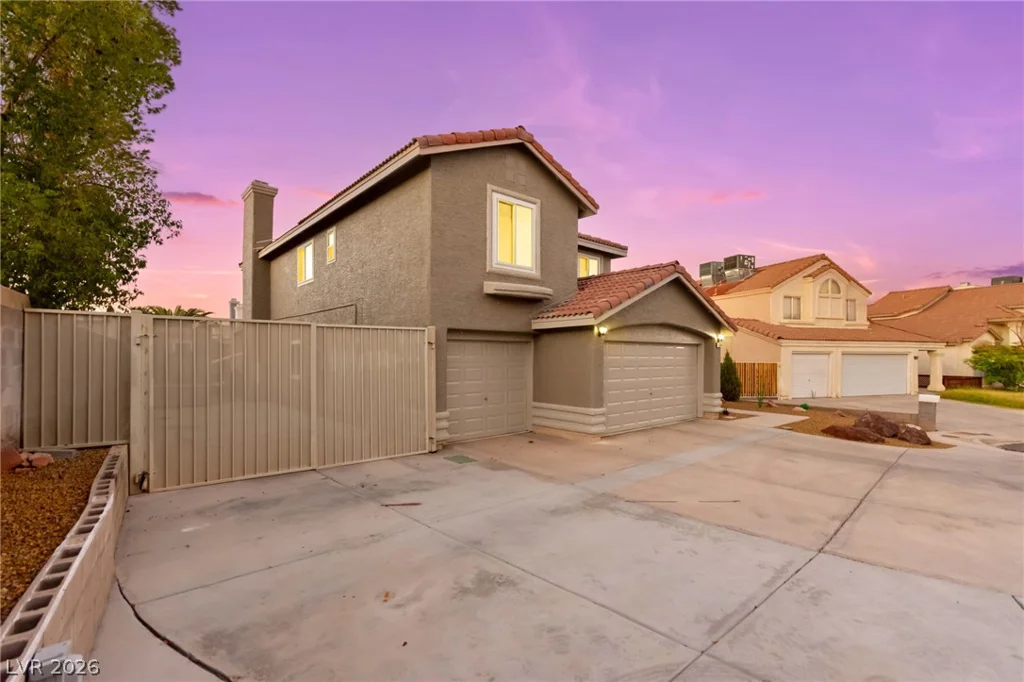 1524 Bright View, Las Vegas, NV 89119