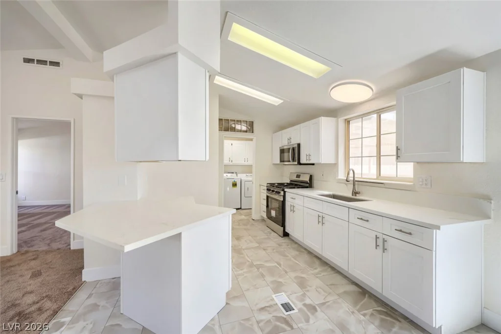2854 Humboldt, Las Vegas, NV 89142