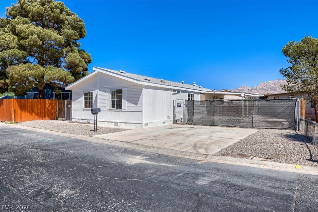2854 Humboldt, Las Vegas, NV 89142