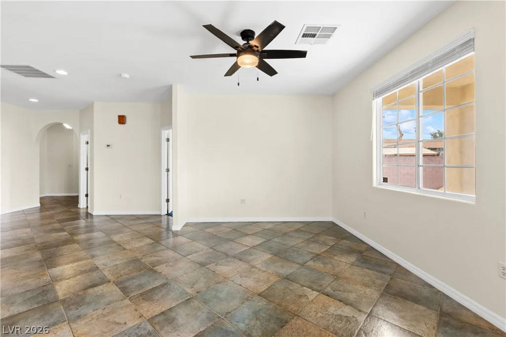2522 Sunrise, Las Vegas, NV 89101