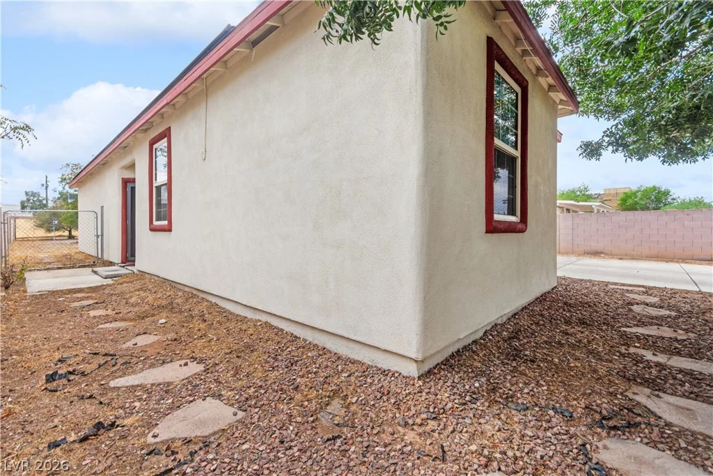 2522 Sunrise, Las Vegas, NV 89101