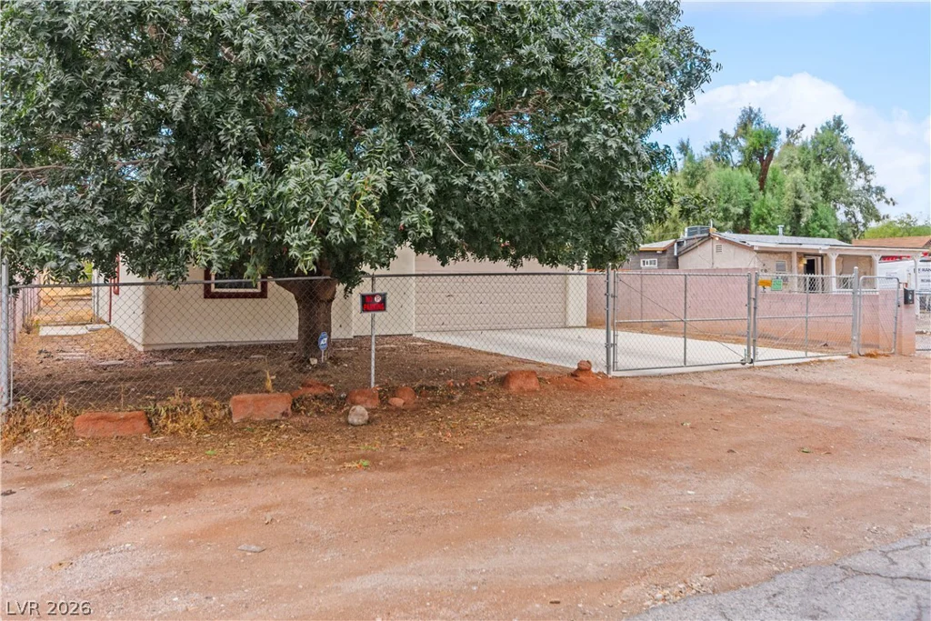 2522 Sunrise, Las Vegas, NV 89101
