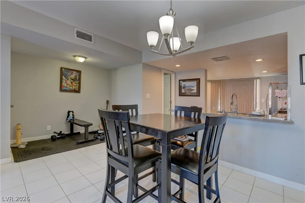 6546 Ironbark, Las Vegas, NV 89107