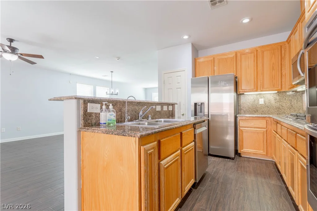 2136 Mountain Rail, North Las Vegas, NV 89084