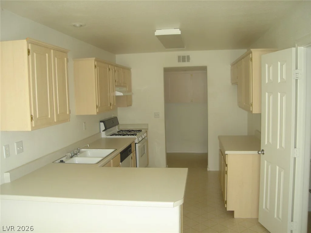 425 Tree Sap, Las Vegas, NV 89183