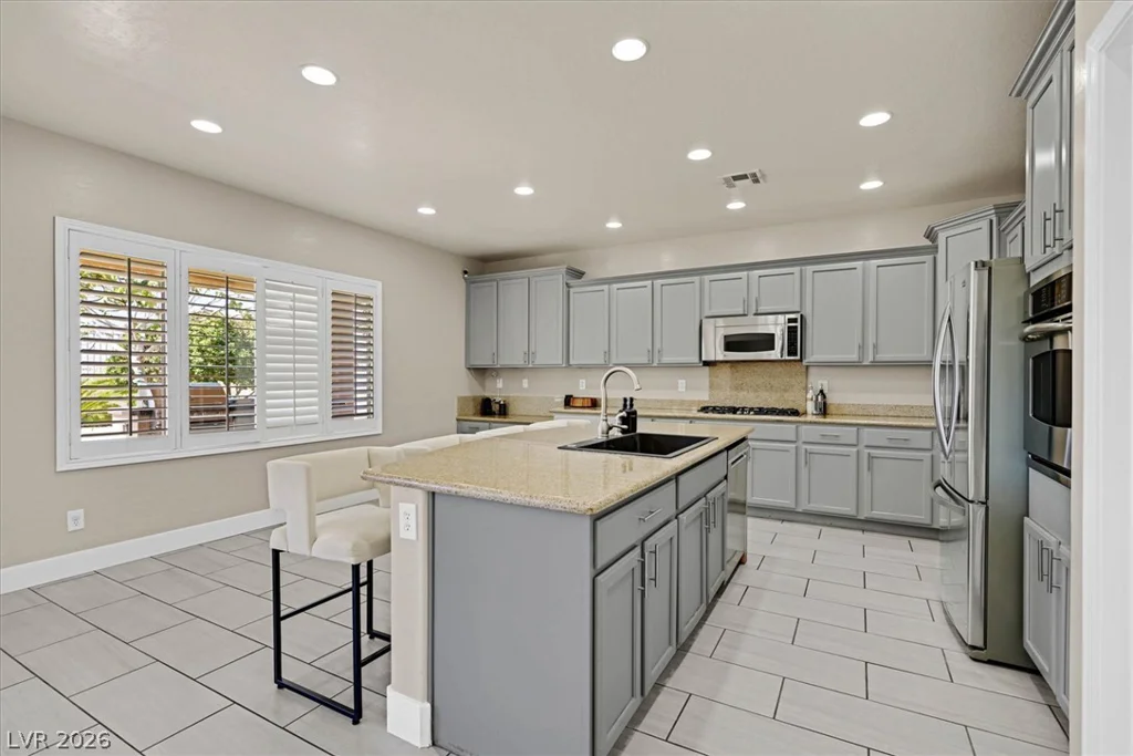 2296 Manosque, Henderson, NV 89044