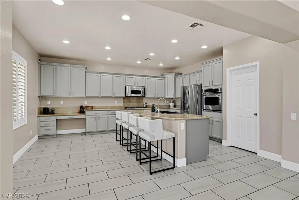 2296 Manosque, Henderson, NV 89044