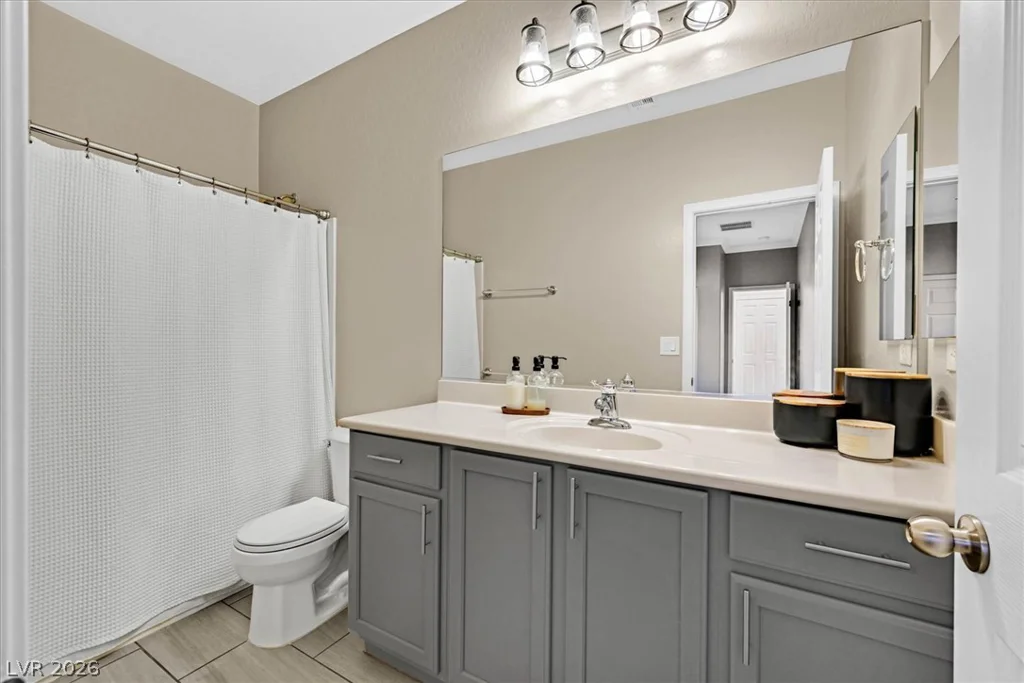 2296 Manosque, Henderson, NV 89044