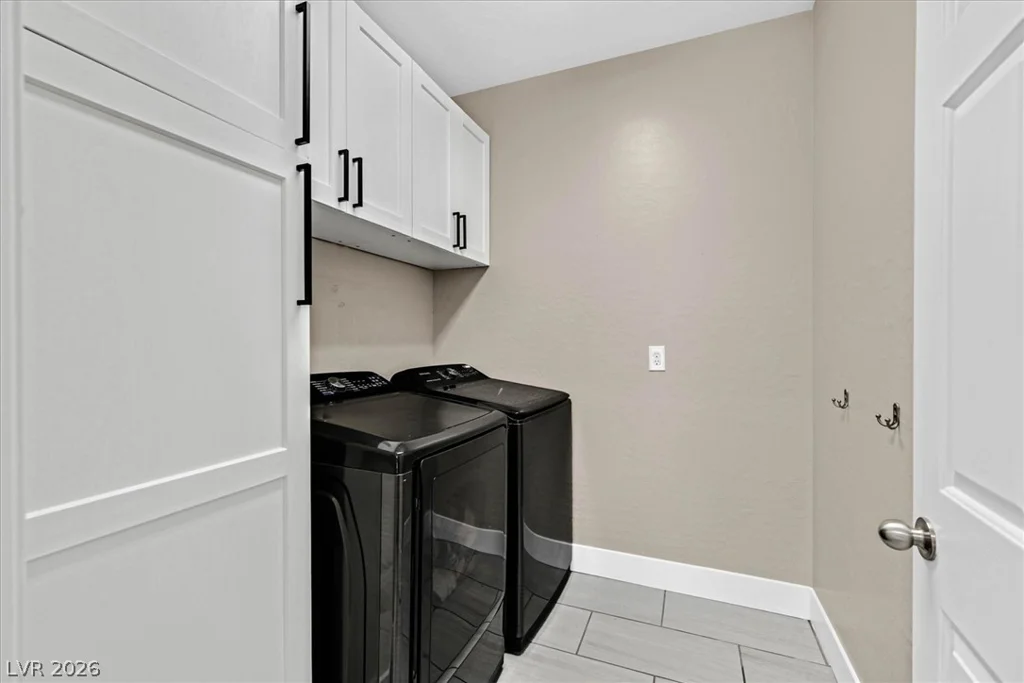 2296 Manosque, Henderson, NV 89044